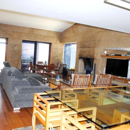 Hébergement de vacances Holiday Home Aios Sanxenxo